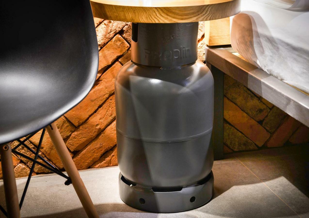 Split Industrial Design Rooms מראה חיצוני תמונה