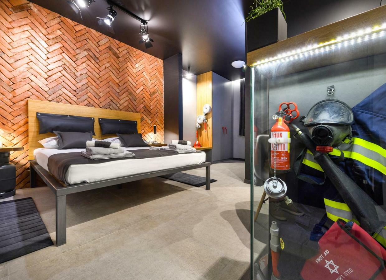 Split Industrial Design Rooms מראה חיצוני תמונה